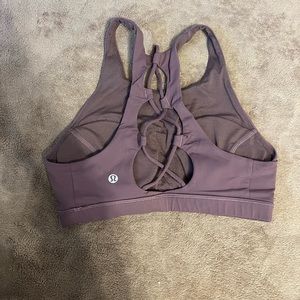 Lululemon sports bra. Size 6